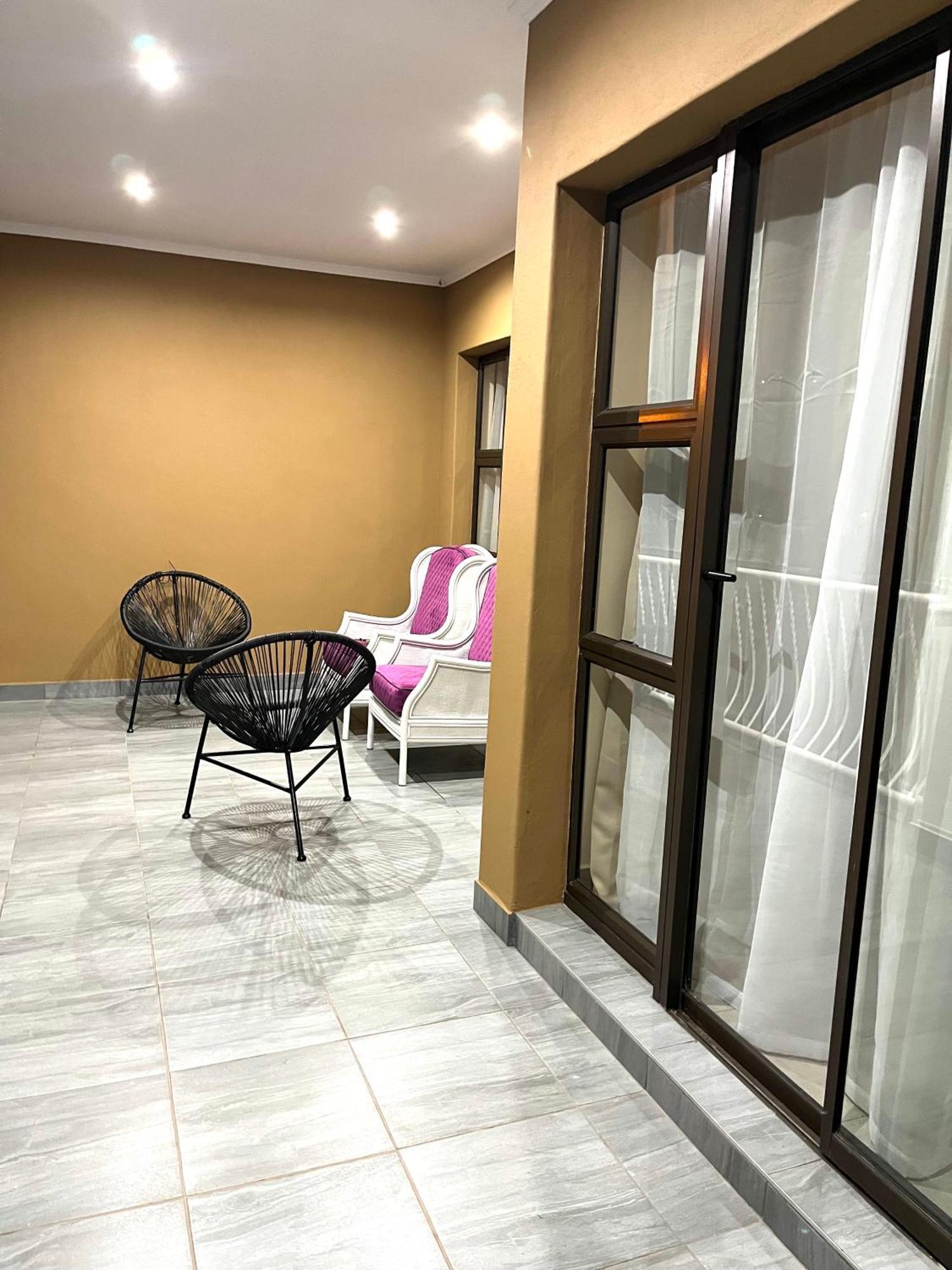 Rehoboth Ezulwini Suites Lobamba Exterior foto
